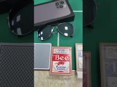 Trò chơi Master Poker với kính mực vô hình để phát hiện thẻ được đánh dấu