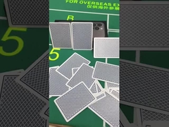 Các thẻ được đánh dấu phía sau hiệu suất cao Kính tiếp xúc để tăng cường chơi trò chơi