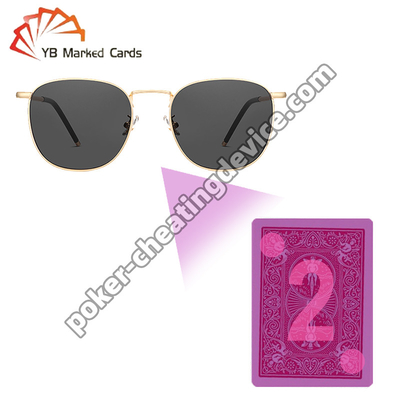 Chiếc kính phát hiện thẻ được đánh dấu cho Poker Phân biệt Khung màu đen Kính quang cấp độ An toàn ưu điểm Chi tiết được thiết kế để phát hiện thẻ không có đối thủ